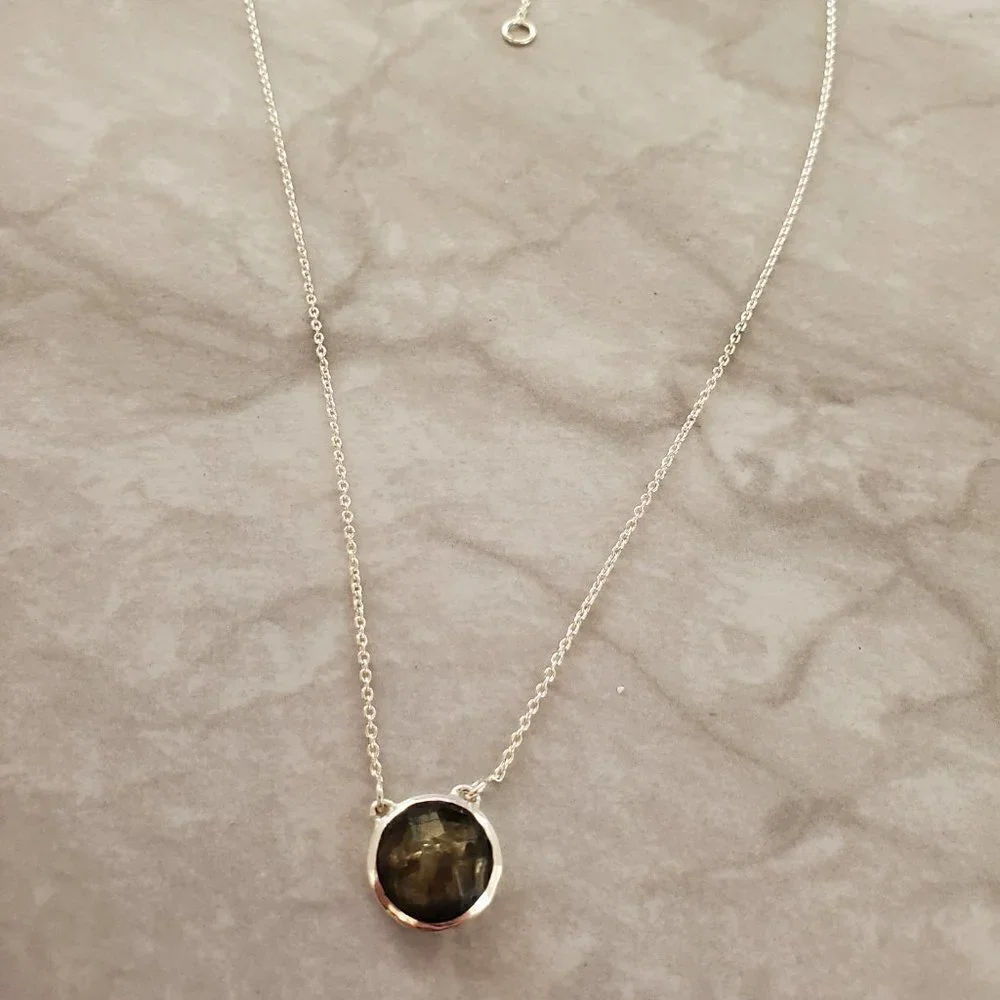 ✨ Stella and Dot Rhinestone Pendant Necklace ✨ - Picture 7 of 10